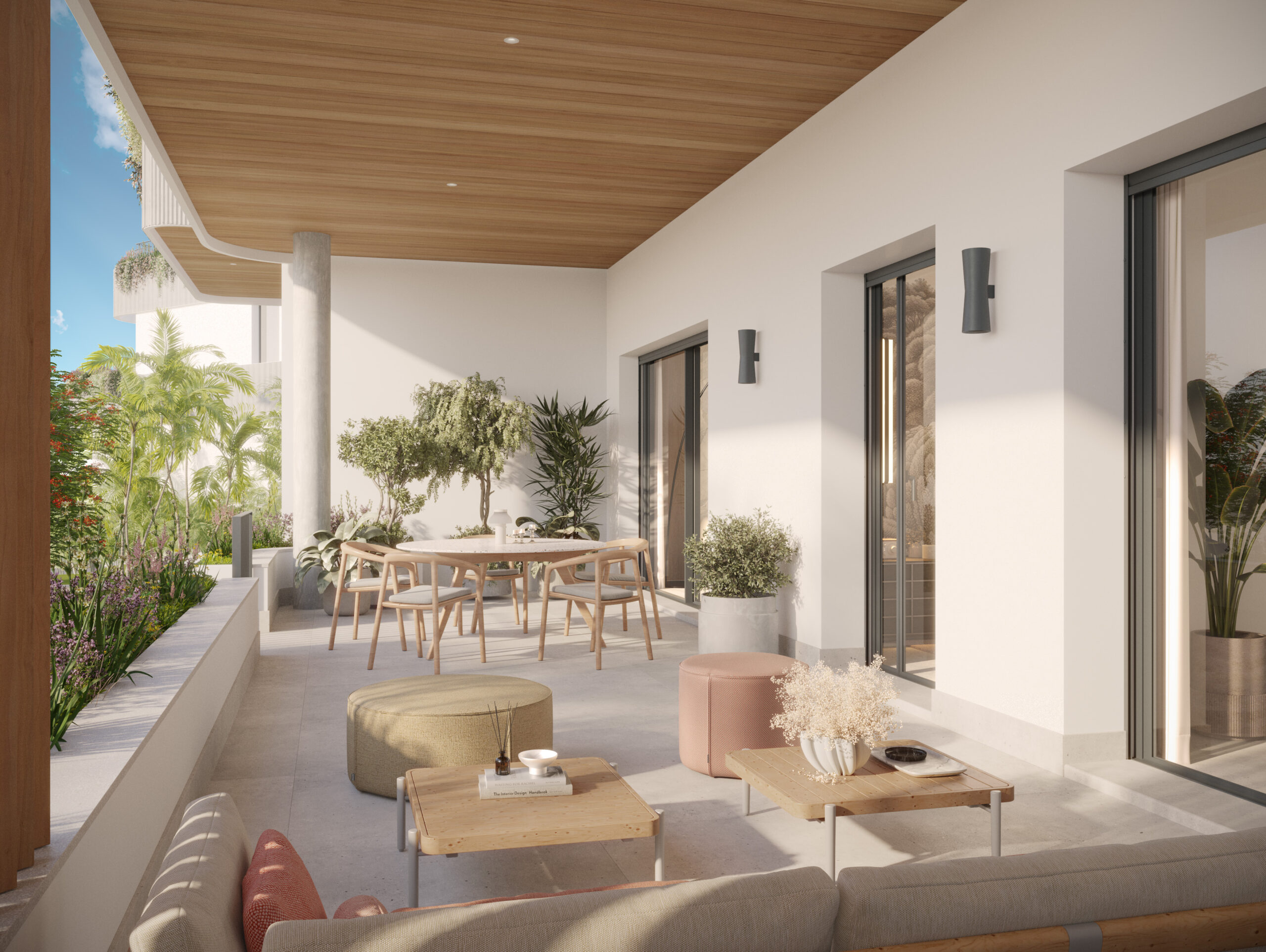 Terraza cubierta con techo de madera y jardín mediterráneo en vivienda de obra nueva
